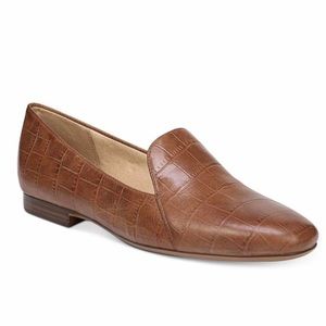 Naturalizer Brown Loafers Snakeskin Size 9